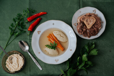 Mit főzzünk ma? (Vegyes húsleves grízgaluskával)