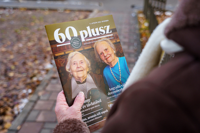 Hangolódjunk a 60 plusz magazinnal karácsonyra (Önkormányzati szemle)