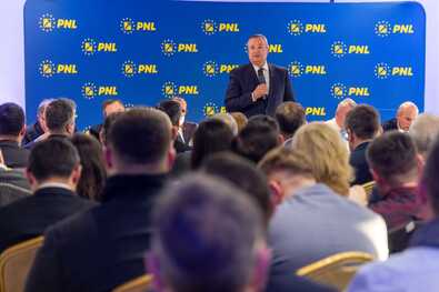 Fotó: Facebook / Nicolae Ionel Ciucă