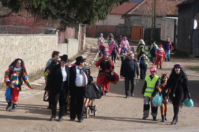 Hagyományőrzésre nevel  a farsang (Miklósvár)