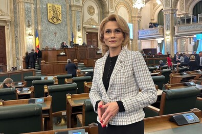 Laura Moagher szociáldemokrata szenátor. Fotó: Facebook / Laura Mihaela Moagher