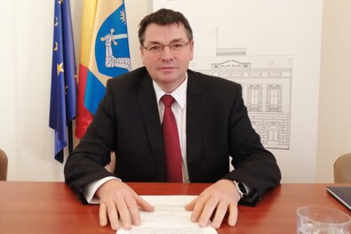 Nem vádolnak senkit, visszatértek ellenőrizni (Házkutatás a prefektúrán)