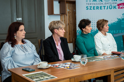 Sokan élnek a lehetőséggel (Felkészítő  román  érettségire)