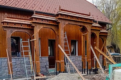 Utolsó simítások a Csoma-emlékközpontnál (Kovászna)