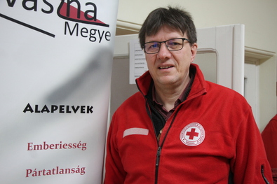 Jobbá tenni a világot (Beszélgetés Papp Adolffal, a Kovászna Megyei Vöröskereszt korábbi igazgatójával)