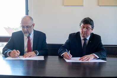Kelemen Hunor és Kulcsár-Terza József. Fotó: MTI / Kiss Gábor