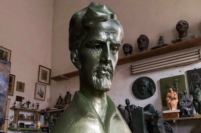 Petőfi várja az avatást (Kovászna)