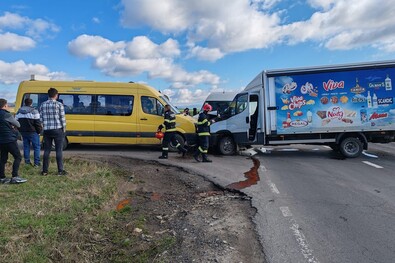 Közúti baleset a kézdialbisi letérőnél