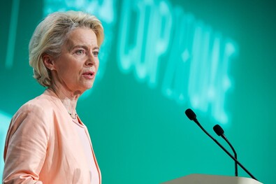 Bukhat Ursula von der Leyen? (Az  Európai  Ügyészség  vizsgálja  a  Pfizer-botrányt)