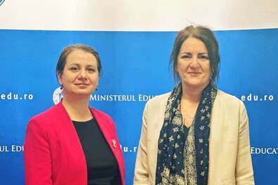 Ligia Deca és Anna Riatti, az UNICEF romániai képviselője. Fotó: Facebook / Ligia Deca