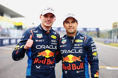 Max Verstappen és Sergio Pérez. Fotó: Facebook / Oracle Red Bull Racing