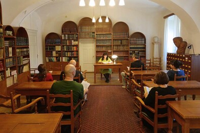 Verses-zenés előadásokkal és felolvasással ünnepelnek a sepsiszentgyörgyiek (A  magyar  költészet  napja)