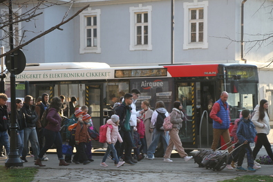 Buszmegálló. Albert Levente felvétele