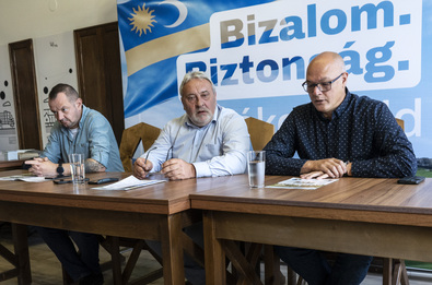 Szilveszter Szabolcs, Bokor Tibor és Dávid Sándor a sajtótájékoztatón. Fotó: Bartos Lóránt