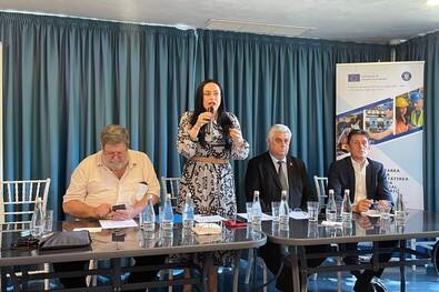 Az Alfa Kartell elnöke, Bogdan Hossu múlt héten találkozott Simona Bucura-Oprescu munkaügyi miniszterrel. Fotó: Facebook / Confederatia Nationala Sindicala 'Cartel ALFA'