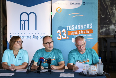 Tárnok Mária, Németh Zsolt és Toró T. Tibor. Fotó: MTI