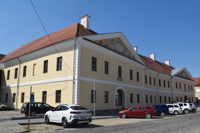 Befejeződött a kézdivásárhelyi egykori hadapródiskola felújítása. Iochom István felvétele