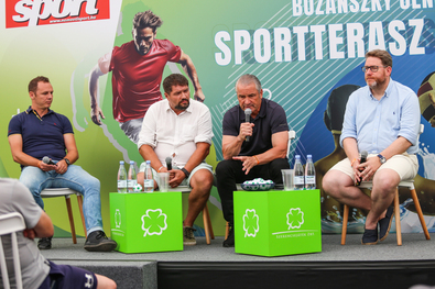 Korhut Mihály, Bernd Storck (balról a harmadik) és Szöllősi György. A szerző felvételei