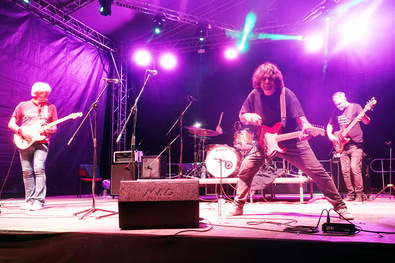A Takáts Tamás Blues Band az oltszemi fogathajtó pályán koncertezett. Fotó: Szekeres Attila