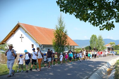 Zarándokúton Lemhénybe. Fotók: Kotró-Kosztándi László
