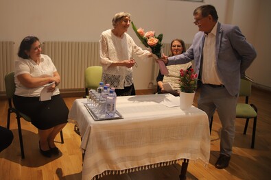 Szakmabeliek és tisztelői köszöntötték Gazda Klárát. Albert Levente felvétele 