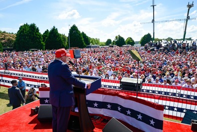 Merényletkísérlet Donald Trump ellen