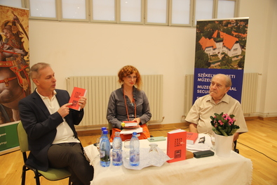 Boka László, Szebeni Zsuzsanna és Dávid Gyula. Albert Levente felvétele