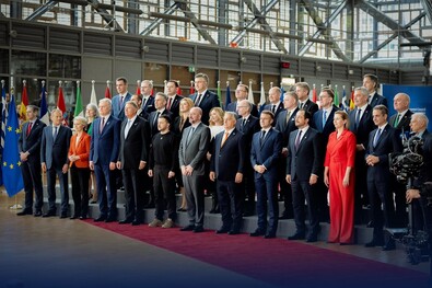 Orbán  Viktor: A háborús stratégia helyett váltsunk békestratégiára