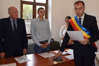 Mágori István első mandátumát kezdi (Önkormányzati beiktatás Csernátonban)