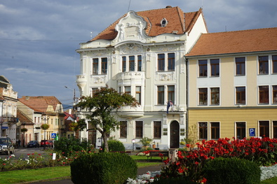 A kézdivásárhelyi városháza. A szerző felvétele