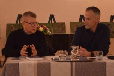 Gyönyörű apokalipszis (Fekete Vince könyvbemutatója szülővárosában)