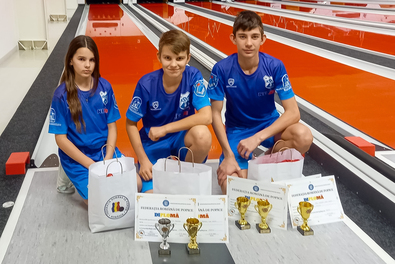 A kézdivásárhelyi ifjúsági tekézők. Fotó: Facebook / Székelyföldi tekések