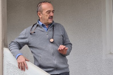Ágoston István családorvos. Fotó: Barót polgármesteri hivatala