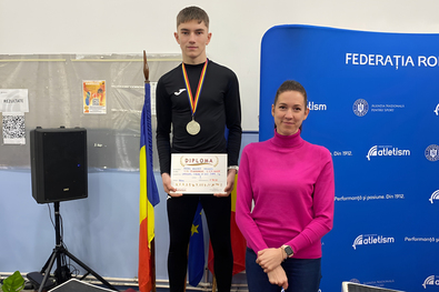 Kolozsi Árpád Kristóf és edzője, Horovitz Hanna. Fotó: Facebook / Sepsiszentgyörgyi Iskolás Sportklub