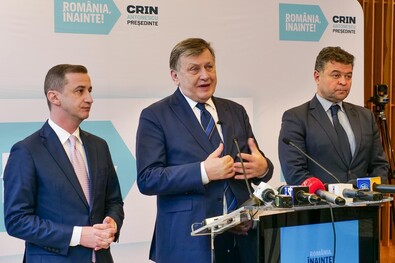 Fotó: Facebook / Crin Antonescu