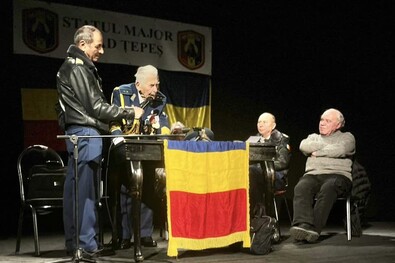 Fuccs a puccsnak (A múlt hét)
