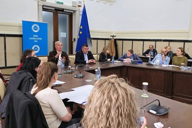 A választási hatóság keddi előkészítő gyűlése. Fotó: Facebook / Autoritatea Electorală Permanentă