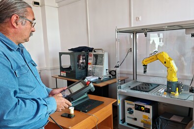 Korszerű felszerelés a Gábor Áron-iskolának