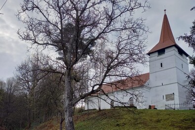 Ravatalozót építenek Bikfalván