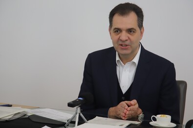 Antal  Árpád  az elnökválasztásról: Stop Simion!