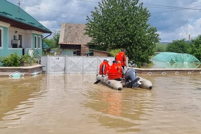 Apad a Feketeügy, nőtt a Tatrang