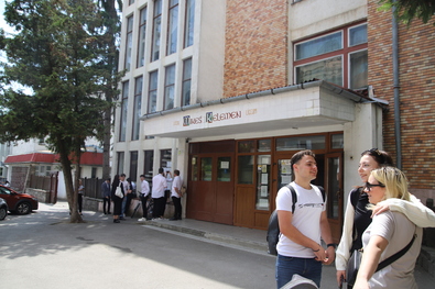 Vizsga után, megkönnyebbülten. Fotó: Albert Levente