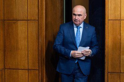 Megállítható-e a kiváltságáradat?
