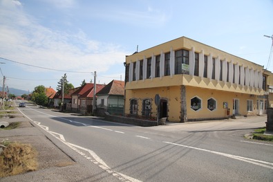 Utcakép. Albert Levente felvételei