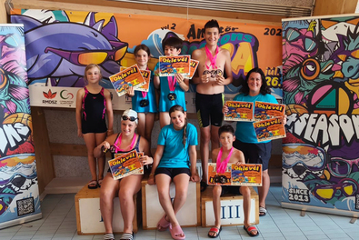 Tíz dobogós helyezés Csíkszentdomokoson (Úszás)