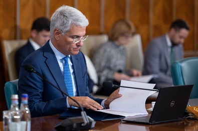 Dragoș Pîslaru európai alapokért felelős miniszter szigorú kivizsgálást kér. Fotó: Facebook / Dragoș Pîslaru