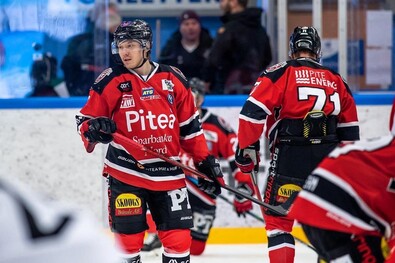 Markus Magnusson először játszik hazáján kívül. Fotók: Facebook / Háromszéki Ágyúsok