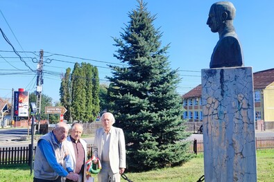 Toronyember fekete utakon (Emlékezés  Mikó  Imrére)