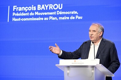 François Bayrou kormányát a szavazatok elsöprő többségével váltotta le a francia nemzetgyűlés. Fotó: Facebook / François Bayrou