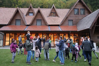 Akikben él a csoda (Unitárius  családos  tábor  a  Benkő-forrásnál)